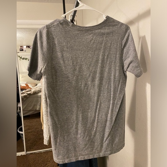 nike tshirt - Picture 2 of 2